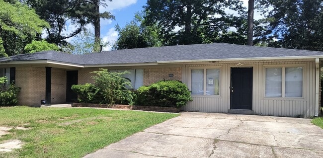 Building Photo - 2209 W 41st Ave Rental