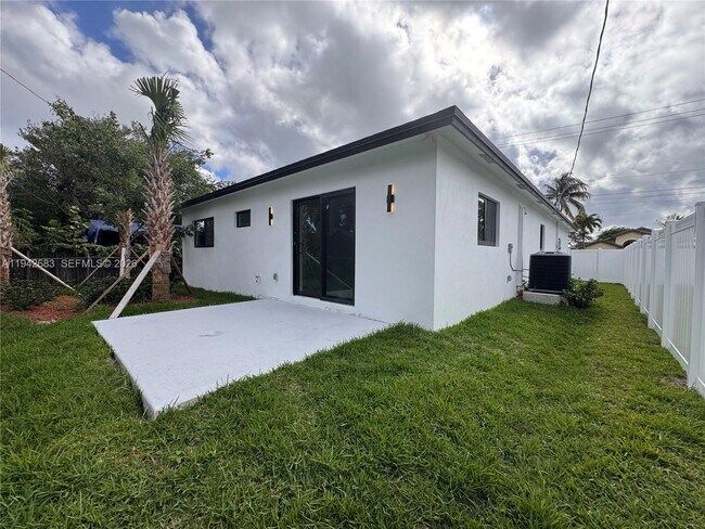 Photo - 2430 NW 22nd Rd