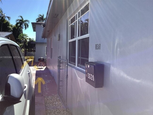 Photo - 3620 SW 13th Terrace Unit 3