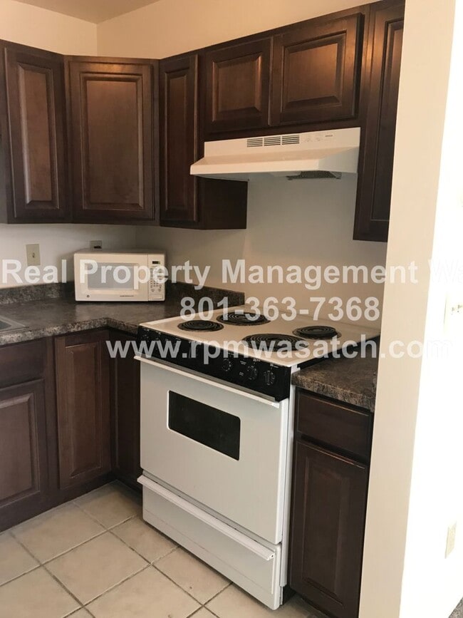 Photo - Check out This Cute 2 Bedroom 1 Bath SLC C...