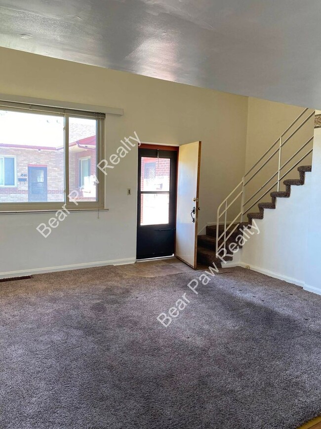 185X Crook Ave Unit 1852 Crook Ave