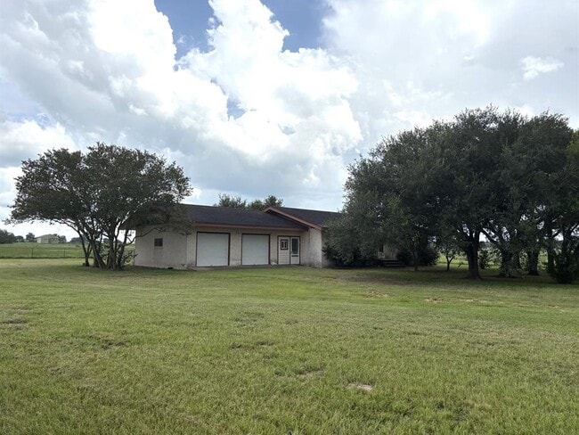 Building Photo - 3987 TX-304 Rental