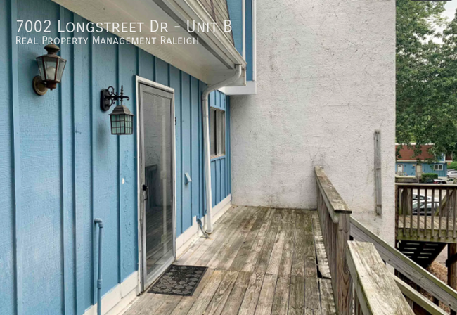 Photo - 7002 Longstreet Dr Apartment Unit B
