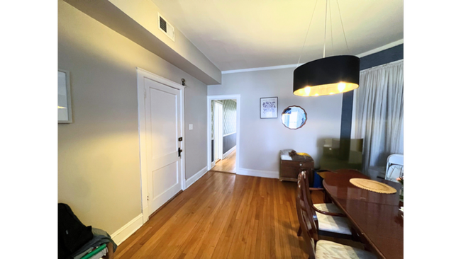 Photo - Amazing North Center 3 Bed / 1 Bath Unit Ready 4/2026! Hardwood Floors Throughout! Unit 2