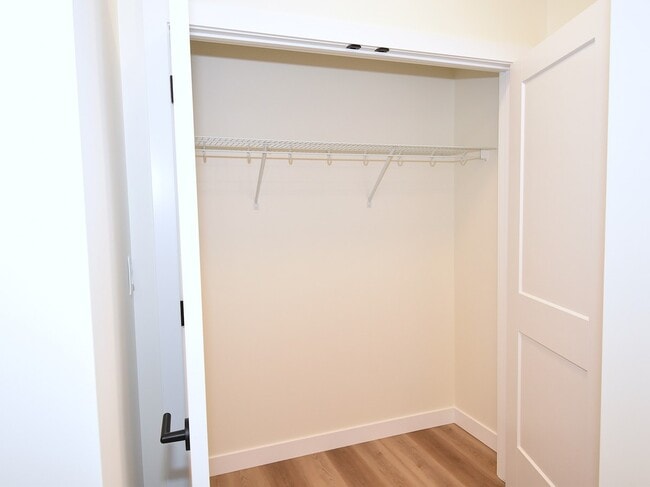 Photo - 2127-2125 5 Ave SW Unité 2127