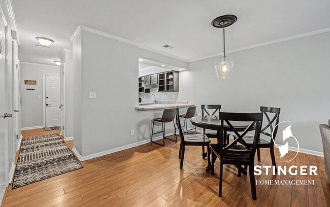 Photo - 20 Battery Ln