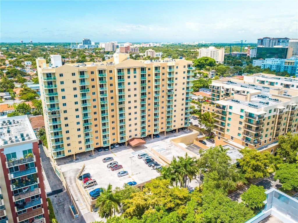 Photo - 3500 Coral Way Unit 812