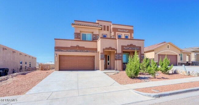 13272 Emerald Glen St