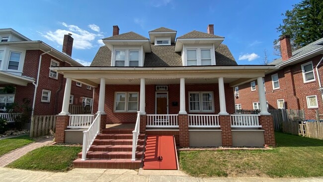 Photo - 2223 Noble St Unit 2223 Noble 1st Floor