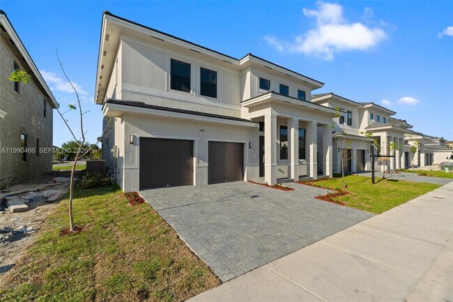 Photo - 15441 SW 20 Ln