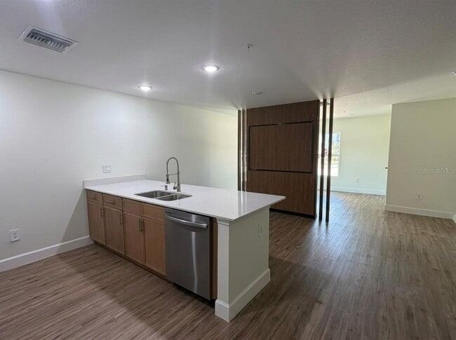 Photo - 2232 Florida Dr Unit 201