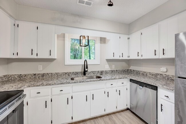 4113 Arckelton Dr