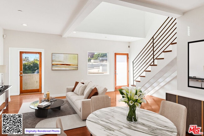 Building Photo - 1411 Cloverfield Blvd Unit B