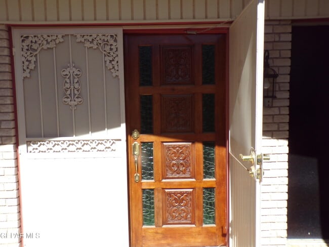 Photo - 4820 Louisiana St