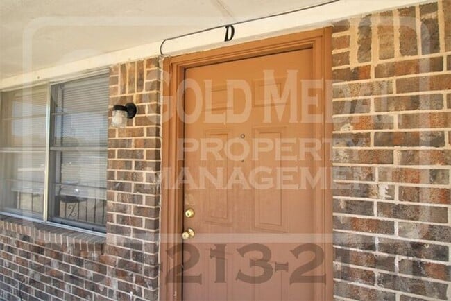 Photo - 609 Sunset Ln