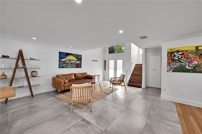 Photo - 21150 NE 3rd Ave