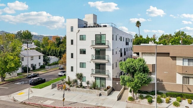 Photo - 12905 Landale Street