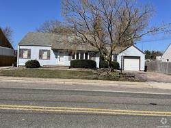Building Photo - 306 5th Ave Rental