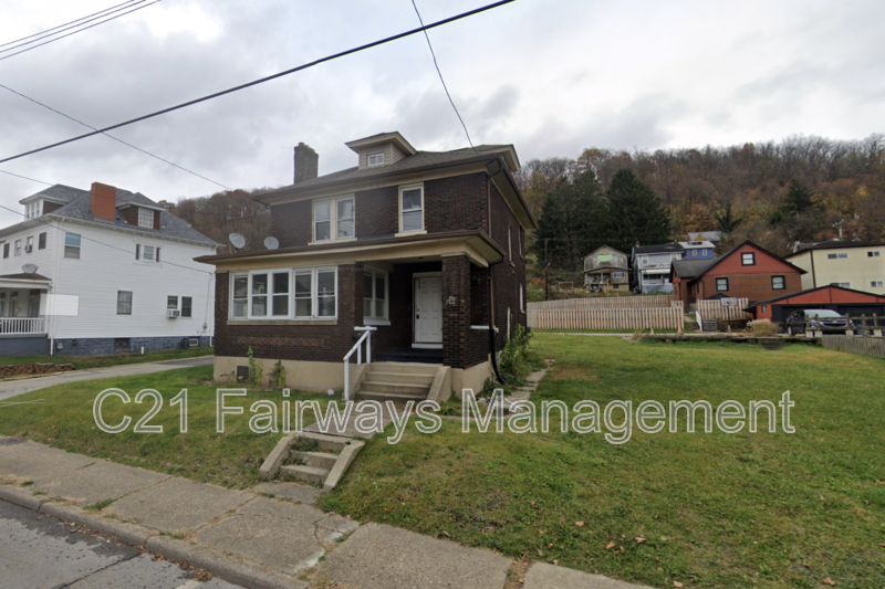 Photo - 322 Monongahela Ave N House