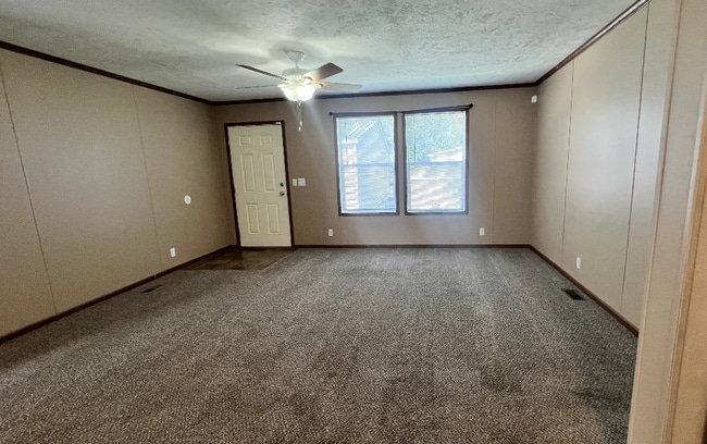 Photo - 49515 Au Lac Dr E