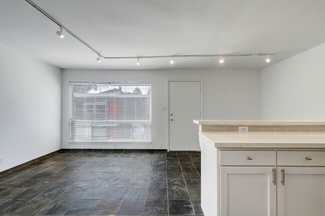 3602 Garrott St Houston, TX, 77006