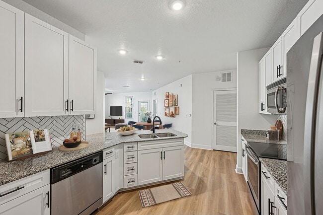 Photo - The Courtney at Universal Boulevard