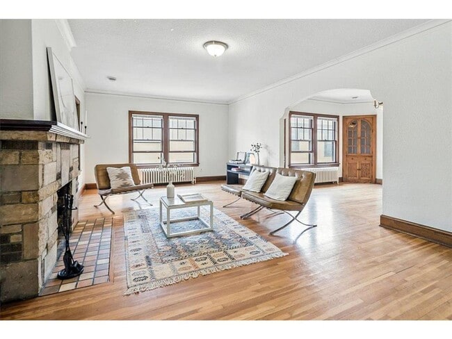 Photo - 4948 Lyndale Ave S