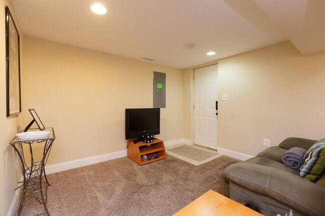 Photo - Manor Place Unit Garden Level