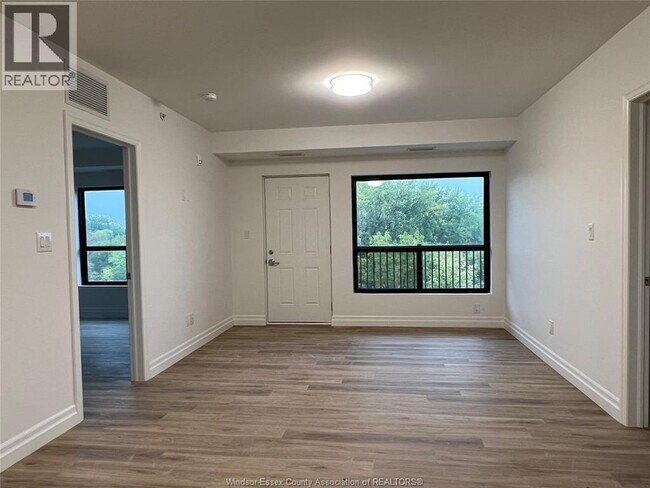 Photo - 3290 Stella Crescent Unité 502