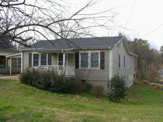 Photo - 195 Herman St House