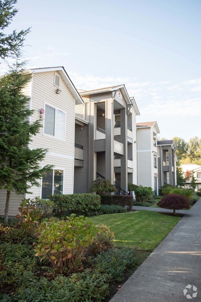 Building Photo - River Trail Apartments