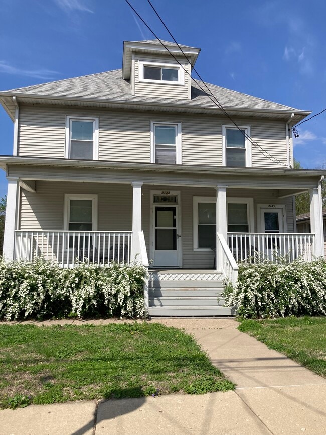 Building Photo - 2133 N North St Unit 2133