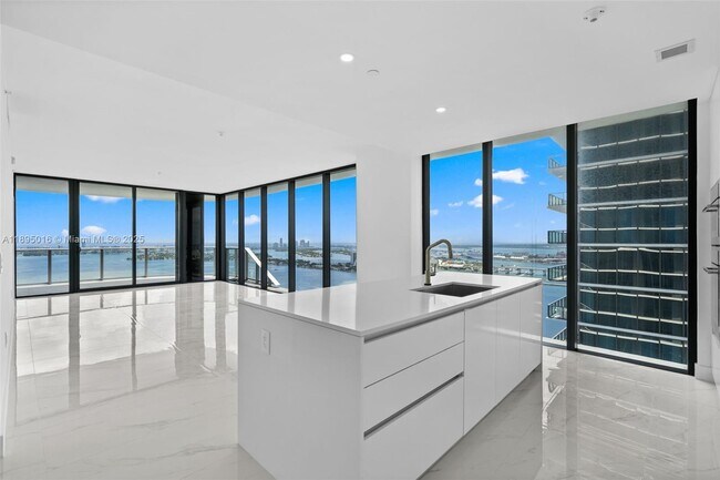 Photo - 700 NE 24th St Unit 3707