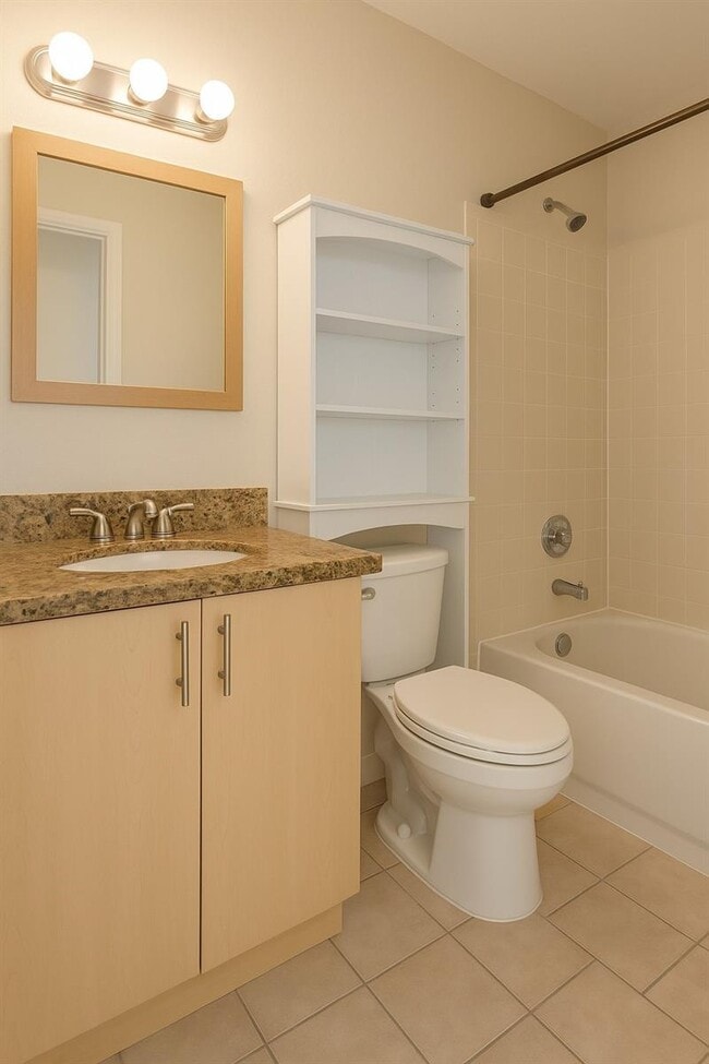 Photo - 221 Palm Cir E