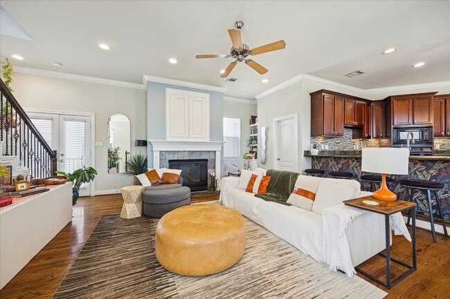 Photo - 2207 Austin St