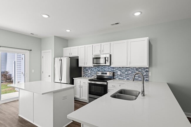 Photo - 3 Bedroom Townhome each with en-suite bath...
