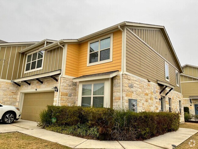 Building Photo - 1620 Bryant Dr Unit 304 Rental
