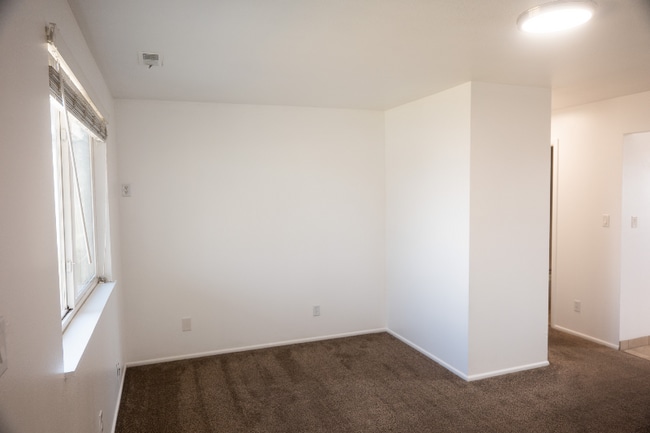 Photo - 183 W 975 N Unit 185