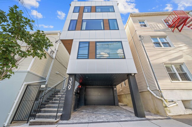 Building Photo - 339 69th St Unit 1 Rental