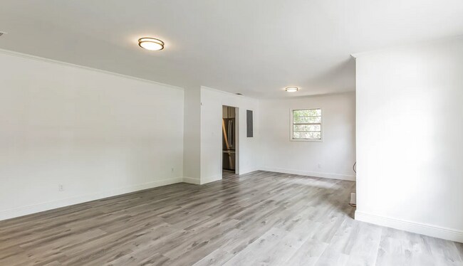 Photo - 3636 Turton Ave