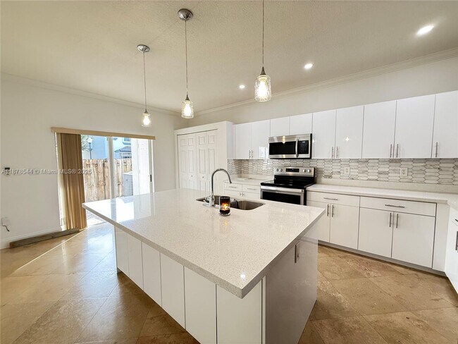 Photo - 2209 SE 23rd Rd