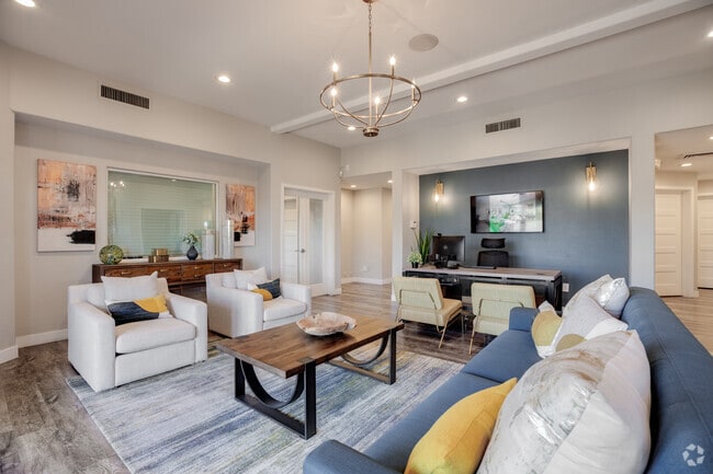 Leasing Office