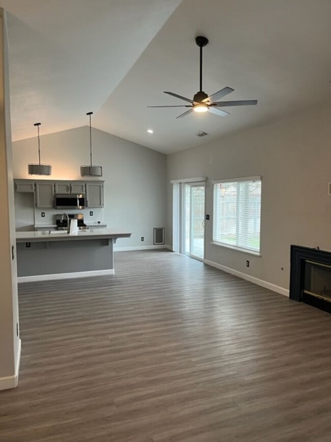 Photo - Coming Soon! Nice 3 bedroom 2 bathroom hou...