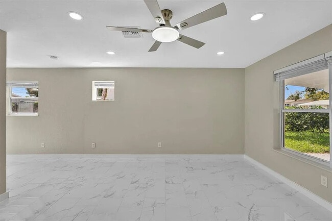 Photo - 2770 NW 25th St House