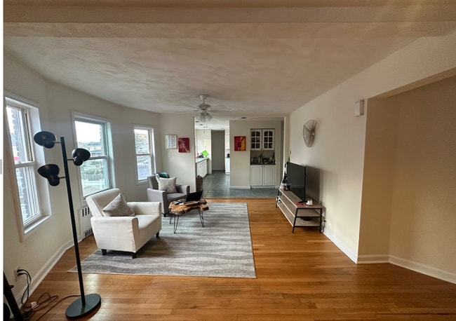 Photo - 124 Bonner Ave Unit 2