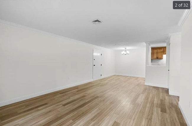 Building Photo - 15 Bower Rd Unit A2