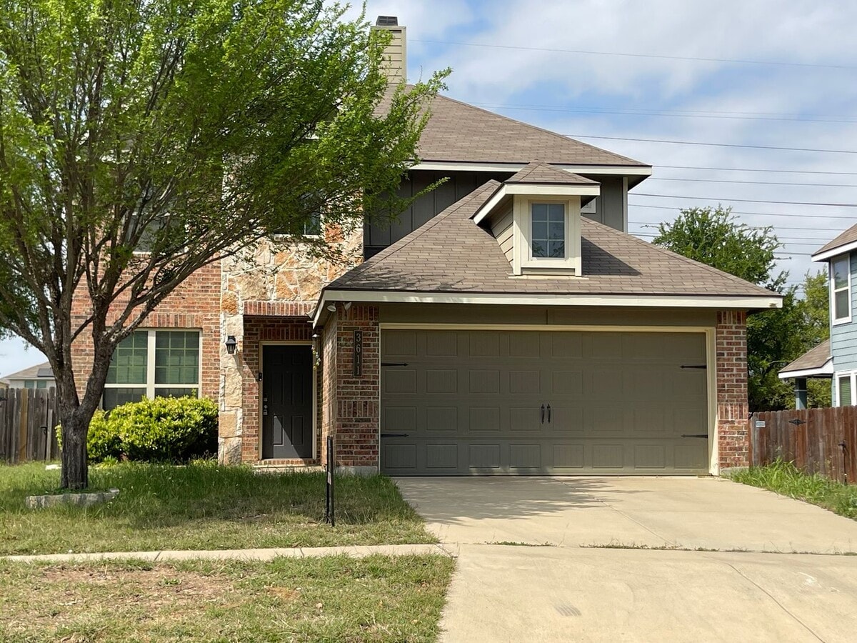 Photo - 3611 Rusack Dr