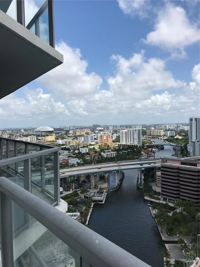 Photo - 185 SW 7th St Unit 2805