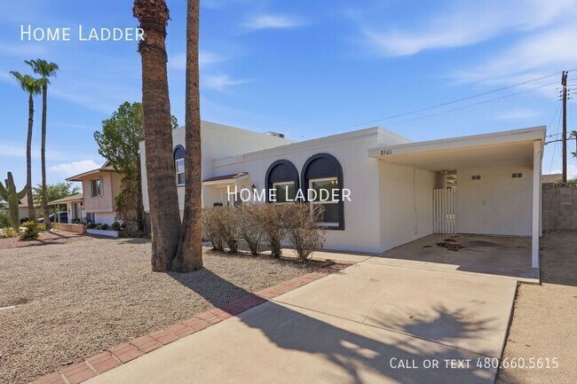Building Photo - 8501 E Thomas Rd