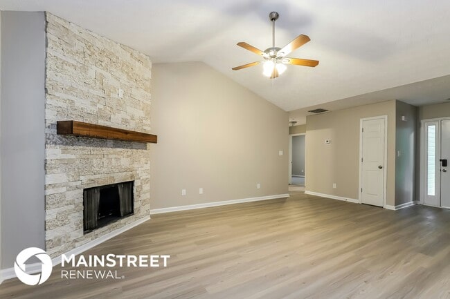 Photo - 3404 Crown Dr